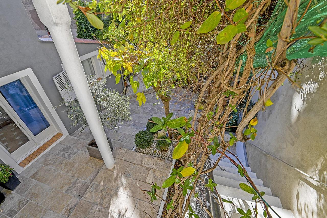 Maison Capucine Meze Bagian luar foto